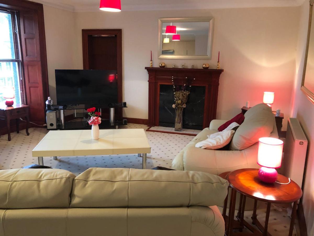 Executive Serviced Apartments 1 Форфар Екстериор снимка